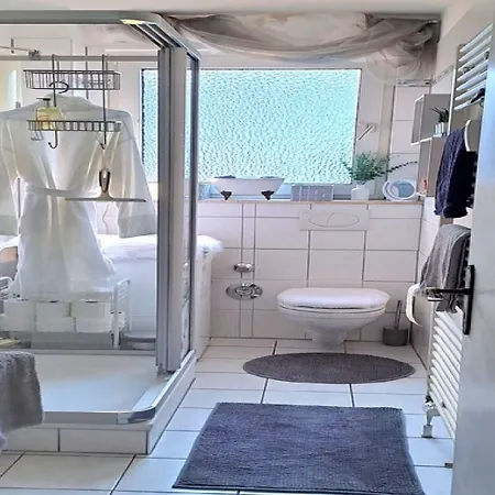 Holiday home Tasteful With Balcony Hannover